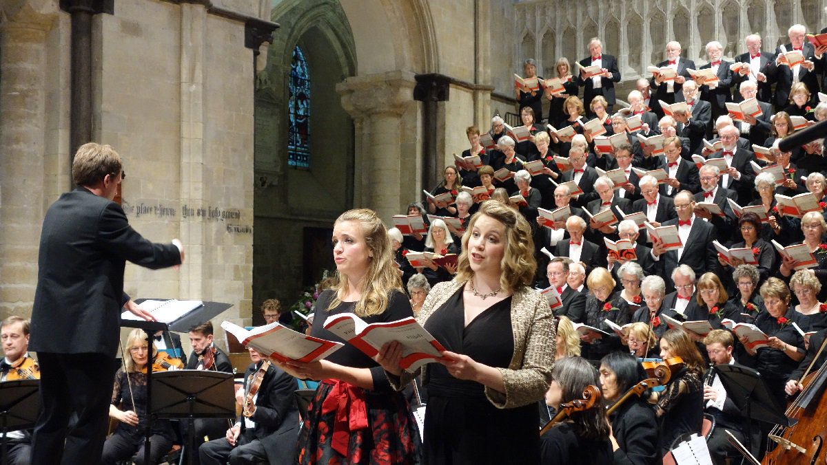 Our photos from <a href="/ChiCathedral/">Chichester Cathedral</a> concert of Mendelssohn's Elijah have arrived! What an evening in #Chichester #Chichesterhour it was!