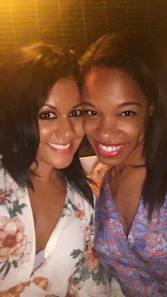 hopealcocer's tweet photo. TBT to last night. 💕 Dinner > Ballet > Leave the Ballet 40 minutes in > Crash Bob Marley niece's party. Typical H &amp; J cc: @sojustinesays https://t.co/Aw7xTXIyRV