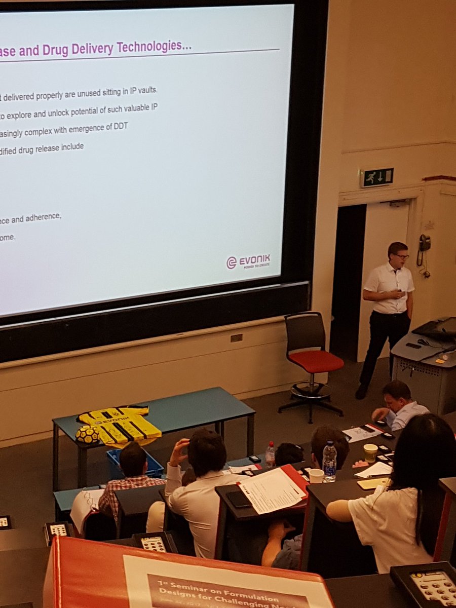 DennisGoerges's tweet photo. Hans Bär @Evonik on #EUDRATEC, the innovative drug delivery technology platform - learn more at https://t.co/f5BVoUqQZR ! @School_Pharmacy https://t.co/p1T2NB2jnF