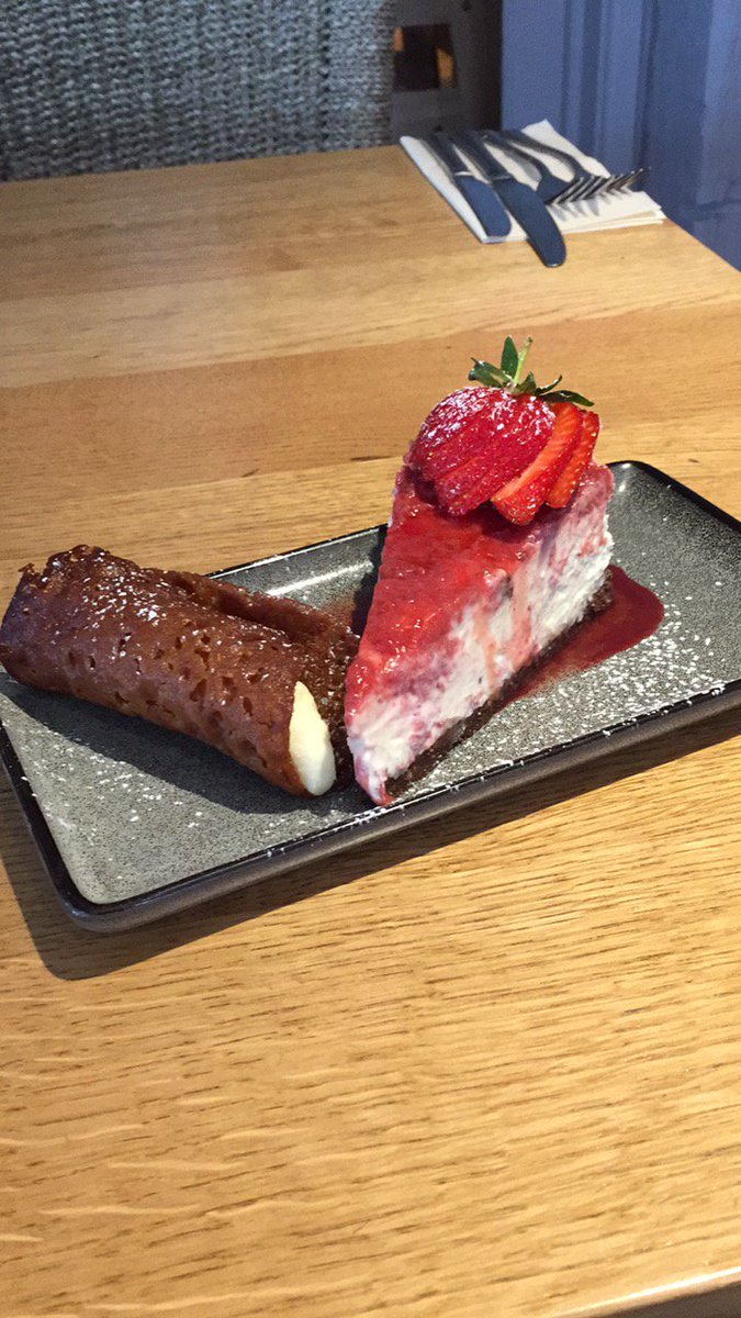 Stawberry Daiquiri Cheesecake #EweySummerMenu