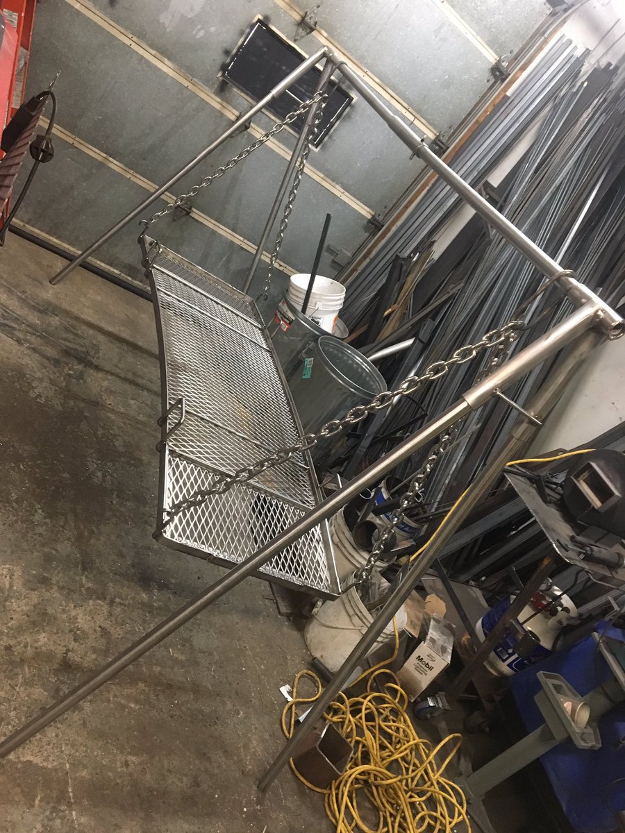 Loving the finish on this custom grill for <a href="/LandMarkRepere/">LandMarksRepères2017</a> &amp; <a href="/ursula_johnson/">ursula johnson</a> Thanks to <a href="/WALTERSURFTECH/">Walter Surface Tech</a> #LineMate 3 #stainless #meatswing 🤘🔥
