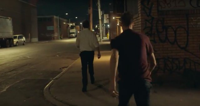 ouifm's tweet photo. .@radiohead vient de sortir un nouveau clip, #ManofWar. @MarieLuba vous dit tout dans #PinkInsideOUIFM ! https://t.co/efuXatkEPo #RockRadio https://t.co/qxl42CAU1i