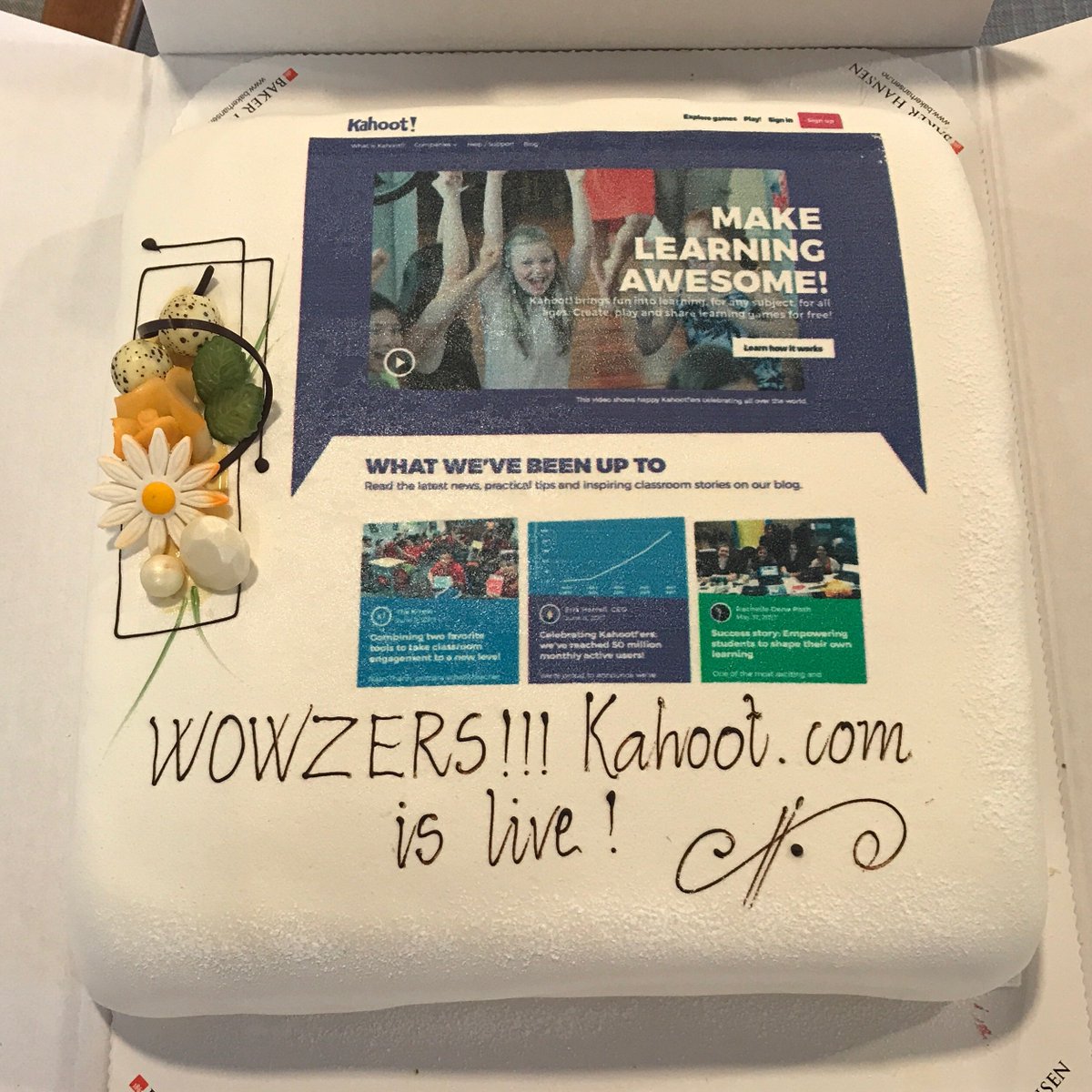 Kahoot's tweet photo. We've just moved to our new home, https://t.co/HIyOJJaVD1! Join us for housewarming and find out what's new there! 🏡 https://t.co/ene2RYpwwV https://t.co/mbc53AUmA2
