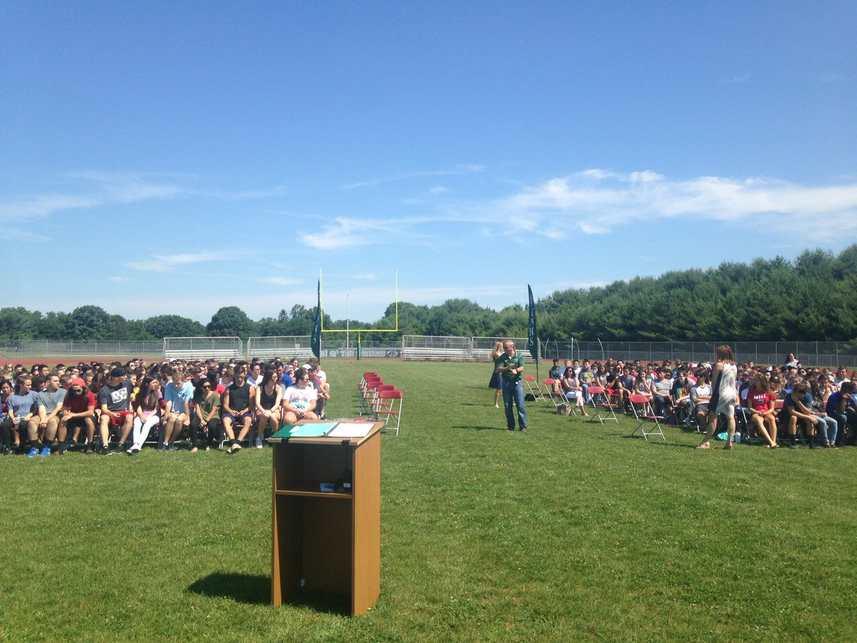 CNHS_Cougars's tweet photo. Graduation practice in the books-getting ready for the main event tonight! @DSimonCNHS @CNHS_2017 https://t.co/mGTkGPWTiE