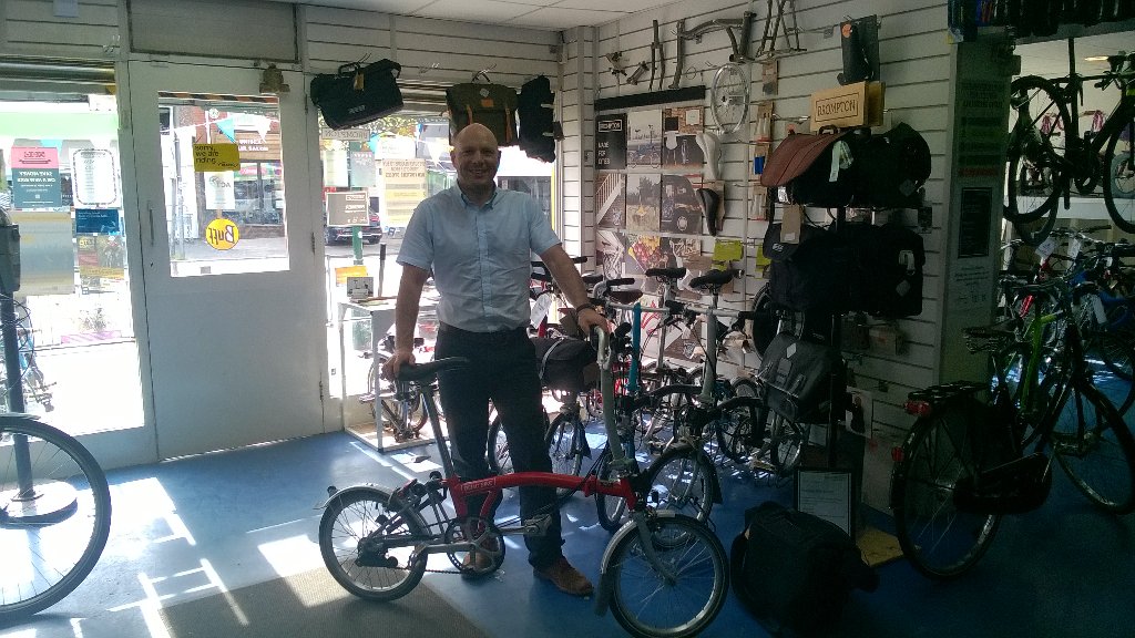 Bish bash bosh...site and back in time to drop the bike off at the shop