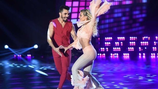 bigbangnw's tweet photo. "Sos una hija de p...": el tenso cruce entre la novia de El Tirri y la Chica del tiempo
https://t.co/uPBbkfz9uI https://t.co/exYkpmzVtp