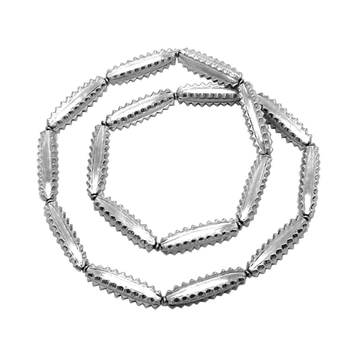 ChusBures's tweet image. &quot;East-West&quot; &quot;Vol de Nuit&quot; Col., 1996 Silver necklace
#chusburesoriginal  #fashionofthenineties #differentdesign 
chusbures.com