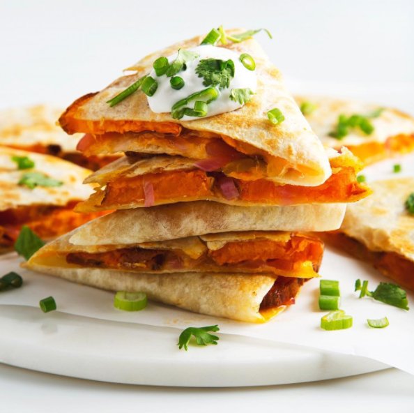 stillblondeaaty's tweet photo. A #vegan twist on a classic! @PicklesNHoneySweet's Potato Quesadillas make for a #DuallyDelicious summer treat AD https://t.co/NhZHBvX1I3 https://t.co/esRdD8Cu8K
