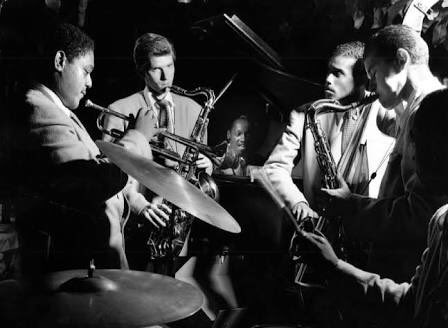 devilbluefilms's tweet photo. #FatsNavarro, #JimmyFord, #TaddDameron: #Jazz. https://t.co/yTgtkVja1I