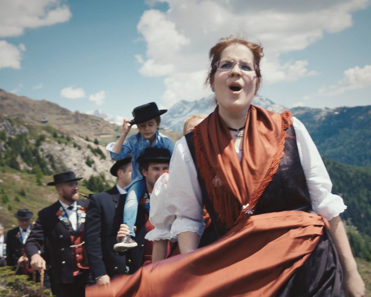 valaiswallis's tweet photo. Die #Vorfreude auf das Eidg. #Jodlerfest in #Brig steigt - morgen startet das offizielle #Festprogramm! #Wallis https://t.co/iRQRyUjekY https://t.co/ua91HzQpWQ
