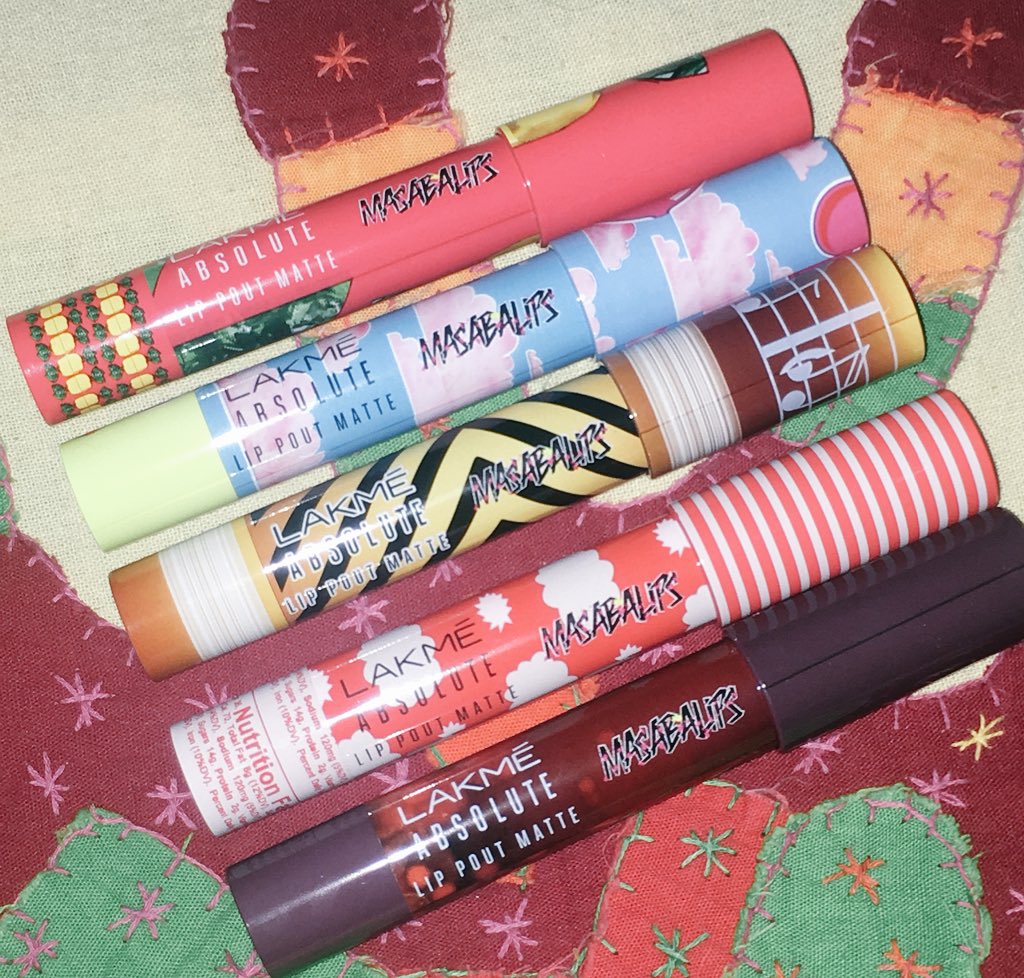 Received mine 😍 <a href="/ILoveLakme/">Lakmé India</a> X <a href="/MasabaG/">Masaba</a> collection ❤️❤️