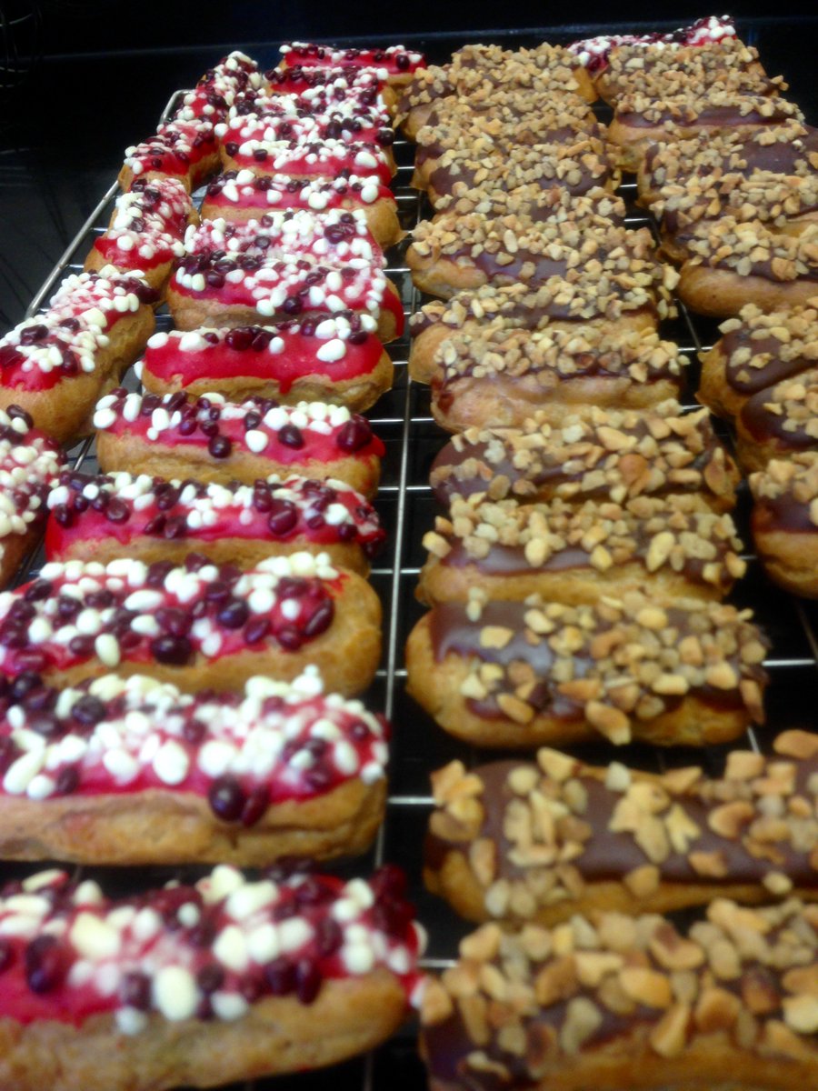 KillarneyPark's tweet photo. Our #PastryTeam Preparing sweet treats in the Kitchen for #WorldEclairDay https://t.co/zYxVaENnEB