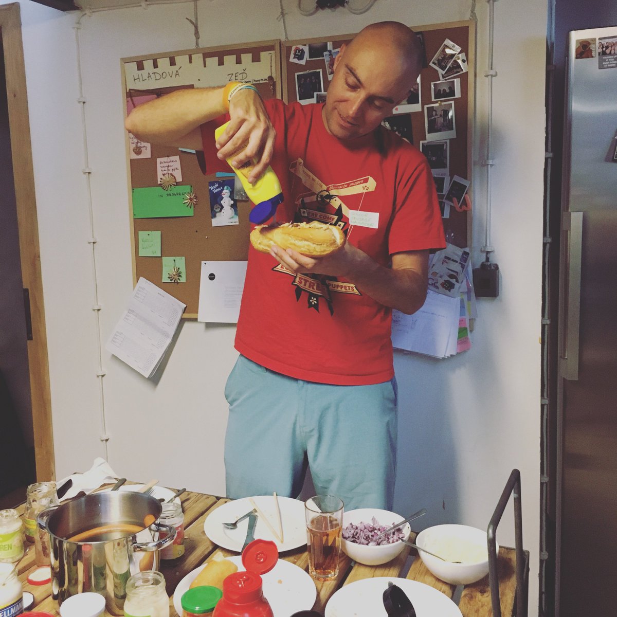 jirkapenzes's tweet photo. TopMonks má vlastního senior párek mistra @jirifabian. Specializace - Spořilovský spermoň #topmonks https://t.co/C0Hlbo69oh https://t.co/BYxAonaSMP