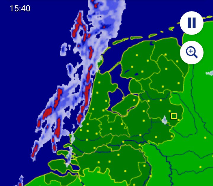 RobBruntink's tweet photo. De ellende komt van links.... #drupdrup https://t.co/HUhMWEY376