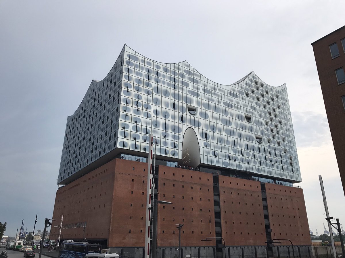 catworkx's tweet photo. Sightseeing and #CMSD2017 program is over.
Many, many thanks to all attendees, add-on vendors and the @atlassian Team for visiting Hamburg. https://t.co/2oPdEEbhGi