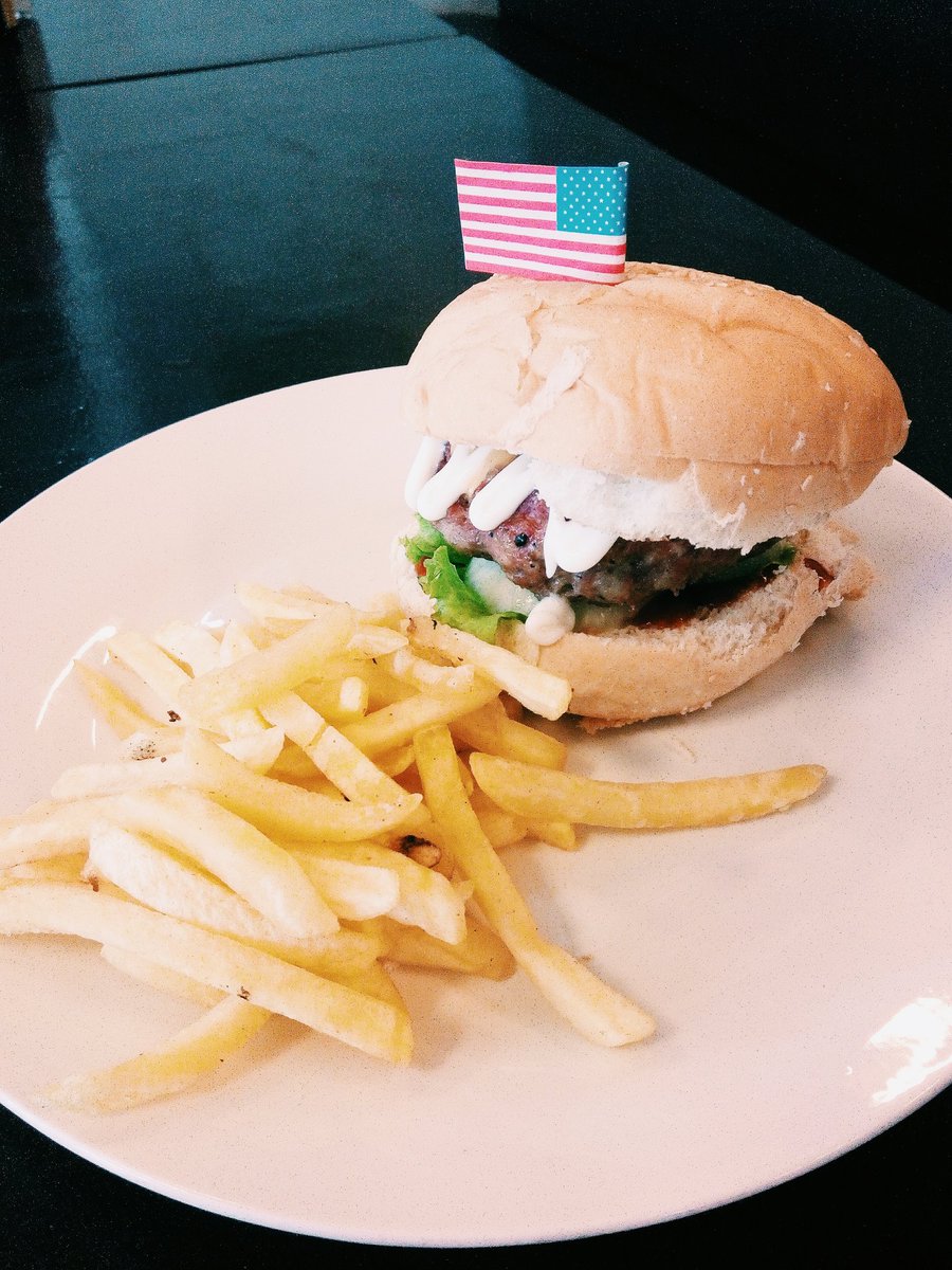 BrickfireMH's tweet photo. Presenting Brickfire's Best Seller!! 😂 #SalisburySteak #CowgirlAnnie #BullyBurger https://t.co/j0uoOAzOoi