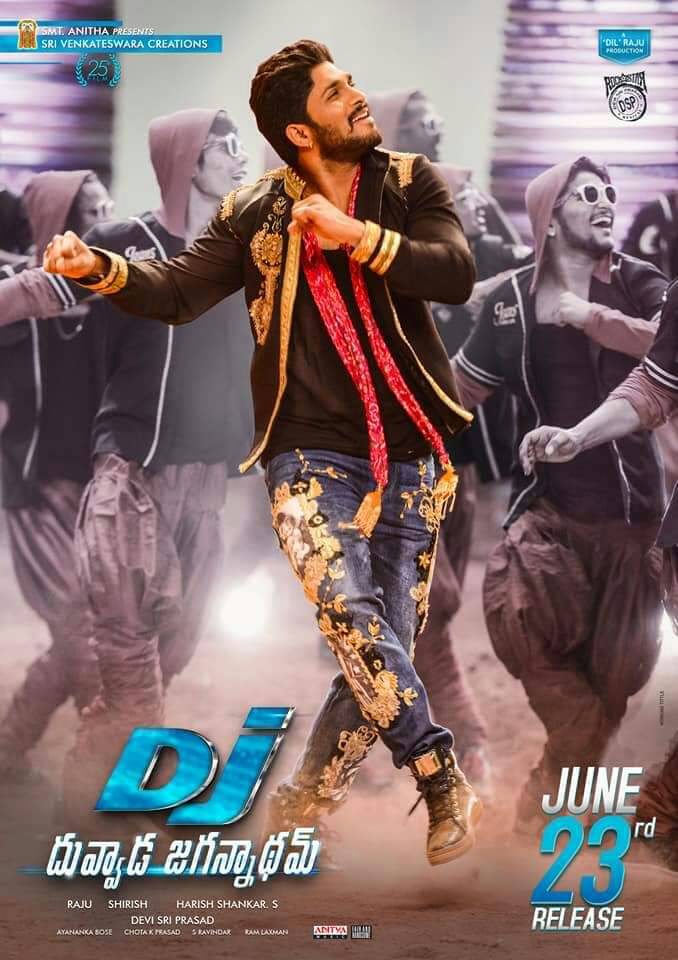 ShivaAryaa's tweet photo. #Makewayforduvvadajagannadham #Trendsalluarjun 😍 #AlluArjunArmyHyderabad 💪 #Dj #JaiBunny https://t.co/LXUDmPpJam