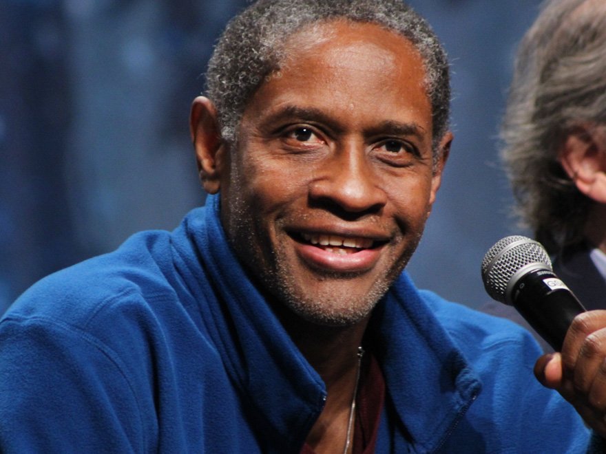 Happy year older than me birthday to TIM RUSS, the great explainer:  