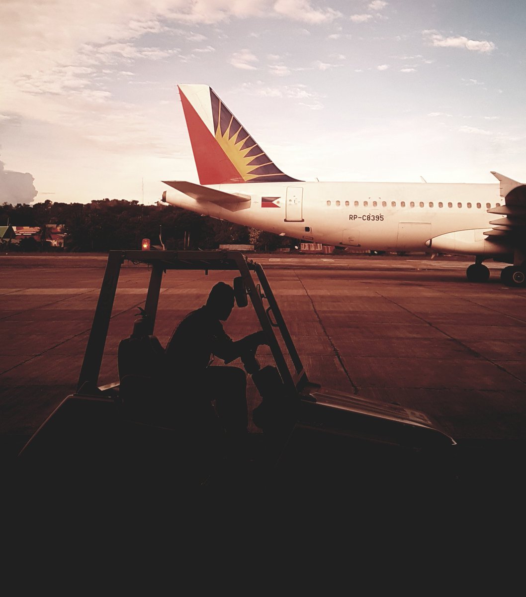 PAL_express's tweet photo. Incheon, South Korea bound!

#PALexpress  #WinBackThePhilippines  #TheHeartoftheFilipino  #BuongPusongAlaga  #CrewOfChoice https://t.co/pZLD1Jc77L