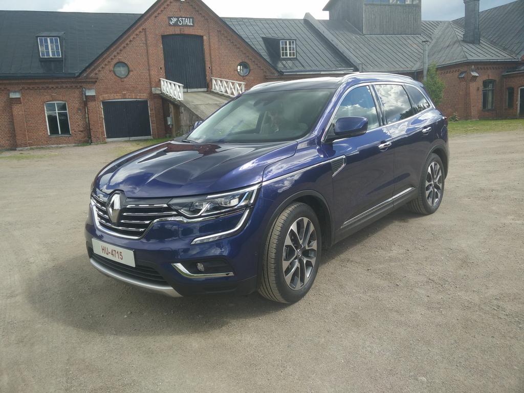 renaultgroup's tweet photo. #NewRenaultKOLEOS: a powerful #SUV w/ an athletic exterior lines and an elegant cabin! 💪 👌 https://t.co/UPgMGVSDKr
