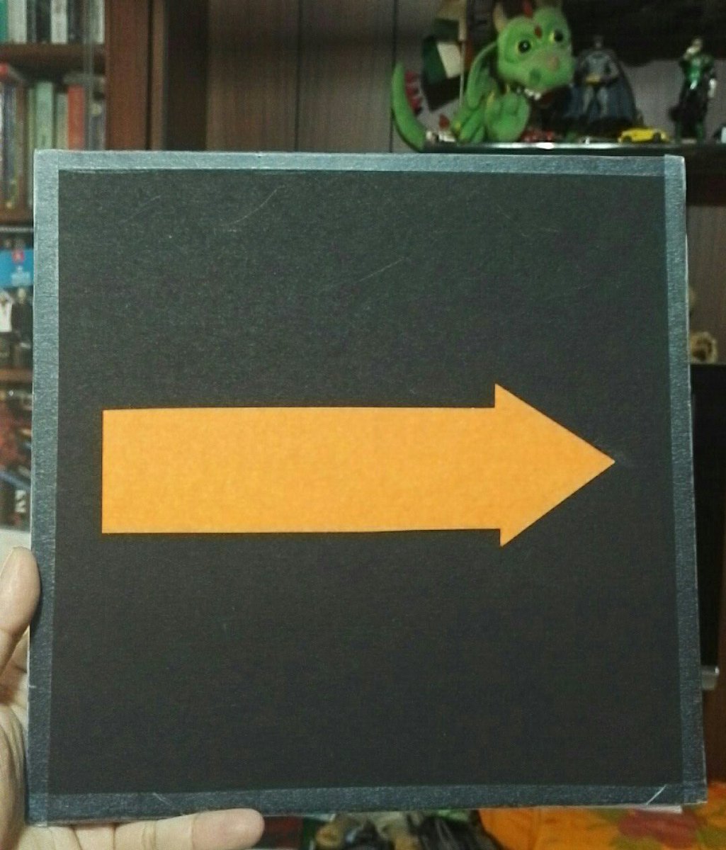 nakulshenoy's tweet image. Earlier today, I recreated one of my most favourite magic props for #MagicWorkshop: a board with an arrow. Remember this, @PrahladAcharya? 😏