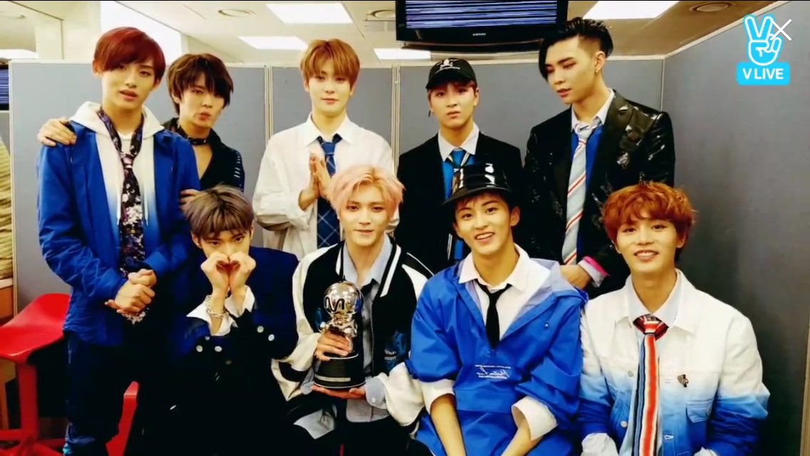 Aylee39743344's tweet photo. These kids are so talented and beautiful, please support them with all your heart 🙌🏻🙌🏻🙌🏻
*im not crying* 
#CherryBomb1stWin #NCT127FIRSTWIN https://t.co/FAL62D4L25
