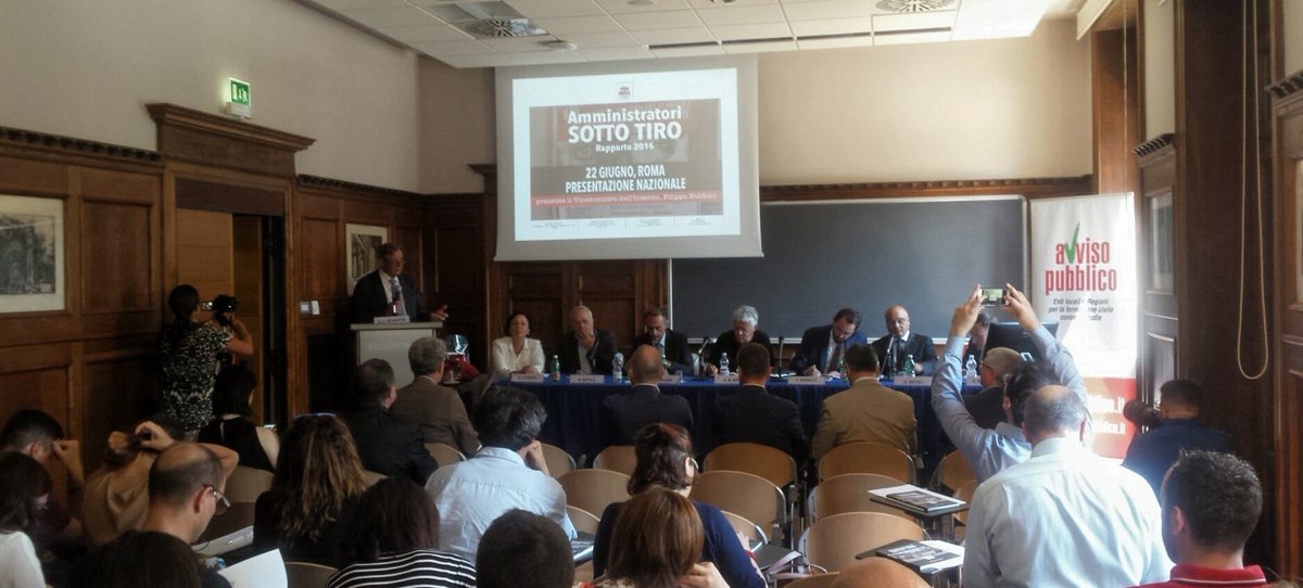 avvisopubblico's tweet photo. #AST2016 Iniziata all'@UniLUISS la Presentazione del 6°Rapporto #Ammministratorisottotiro @PierpaoloRomani @pgmorosini @giuseppeantoci6 https://t.co/PtimhqLVtT