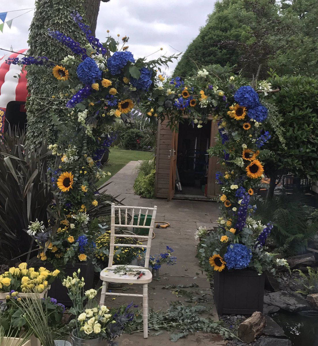 Nearly there! @MyrtleandSmith &a I putting together our first #floralarch for a very special young lady's 21st