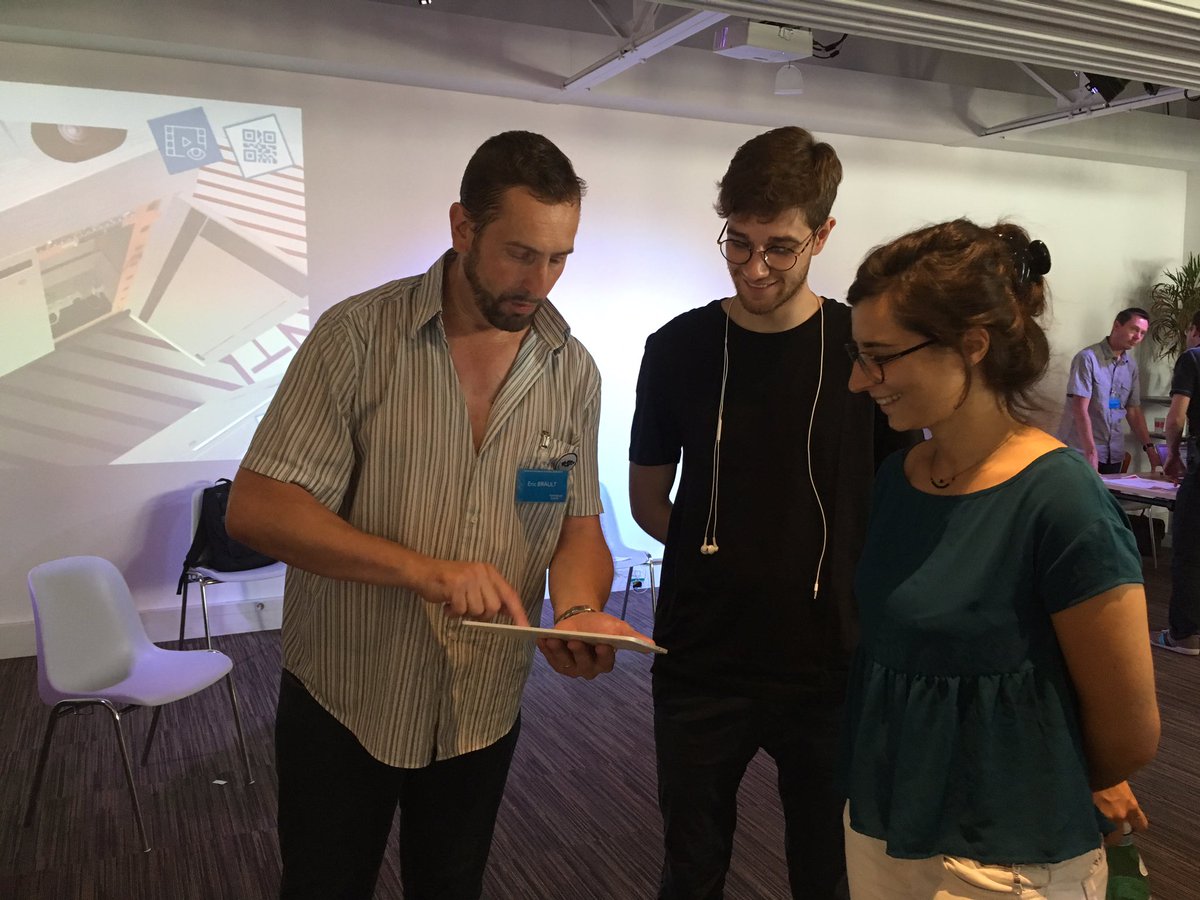 Génial : quand Transilien présente son module de réalité augmentée au NUMA ! #innoformationTN #Transilien