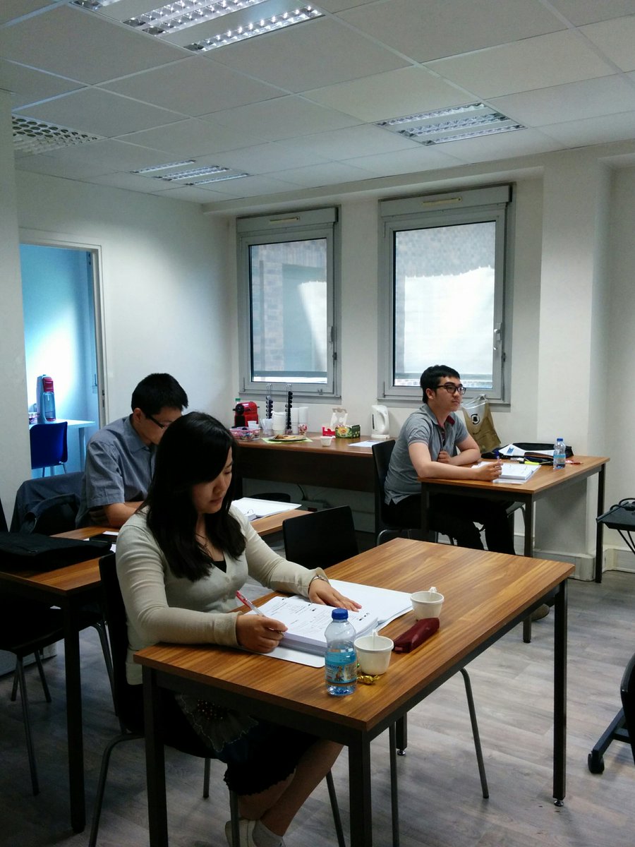 PacteNovation's tweet photo. Nos stagiaires en pleine #formation #Ada! Expertise, conseil, formation: Découvrez l’offre de notre filiale #ADALOG: https://t.co/iq9QneshwC https://t.co/tRsRKwIzLh