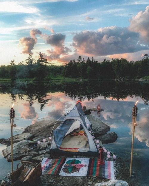 ButDansLaVie's tweet photo. Faire du camping et partir à l'aventure avec mes potes 😂🌍 https://t.co/gC43v8Q4ii
