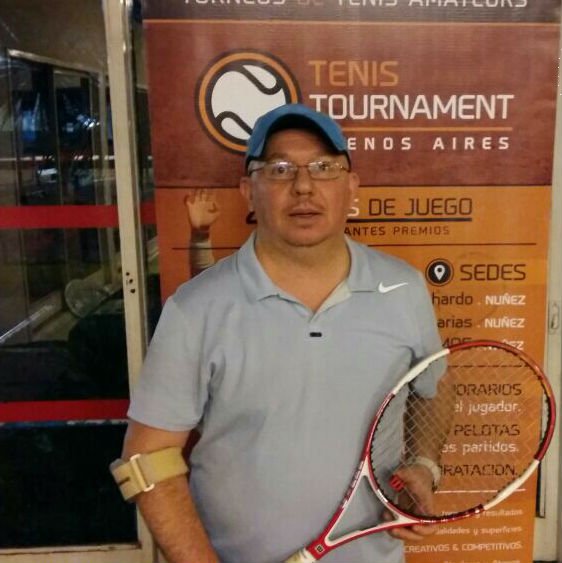 TenisTournament's tweet photo. 🏆#Robin5
Por la categoría ➡️ #IntermedioA
🎾 @ElgrachuloPablo venció a #ForcinitiGaston por 6/7 6/4 11/7 https://t.co/g1TWnIdsnr
