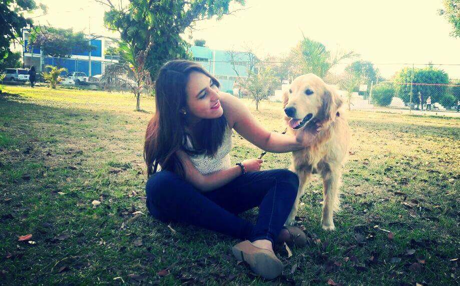 AleCastilloZ's tweet photo. Mi perra champagne que en paz descanse como la extraño https://t.co/N1nneUgZEo