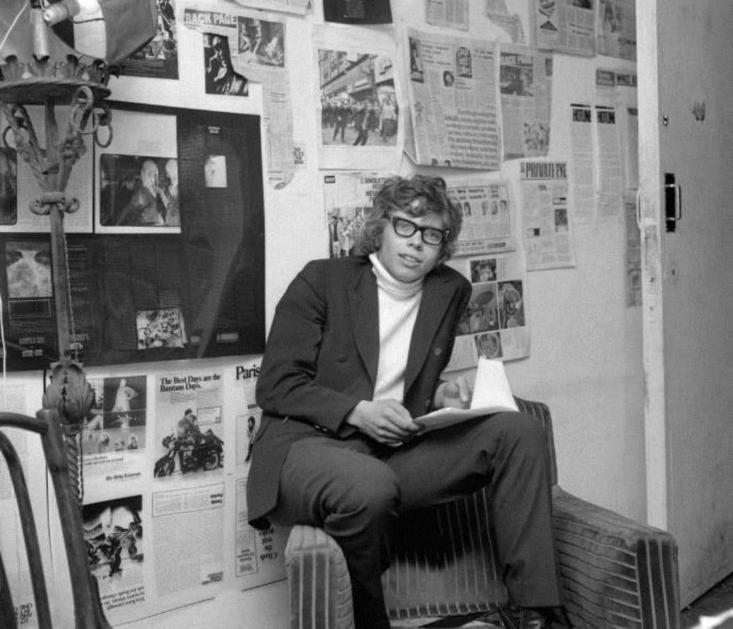 Richard Branson tweet media