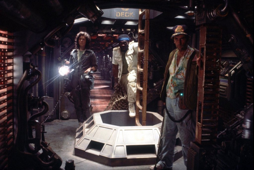ADG800's tweet photo. #ThisDayInDesign: Rare behind-the-scenes photos from the set of #Alien, released #OTD 38 years ago: https://t.co/dEYLVOn7Gf https://t.co/PRKMku2UqM