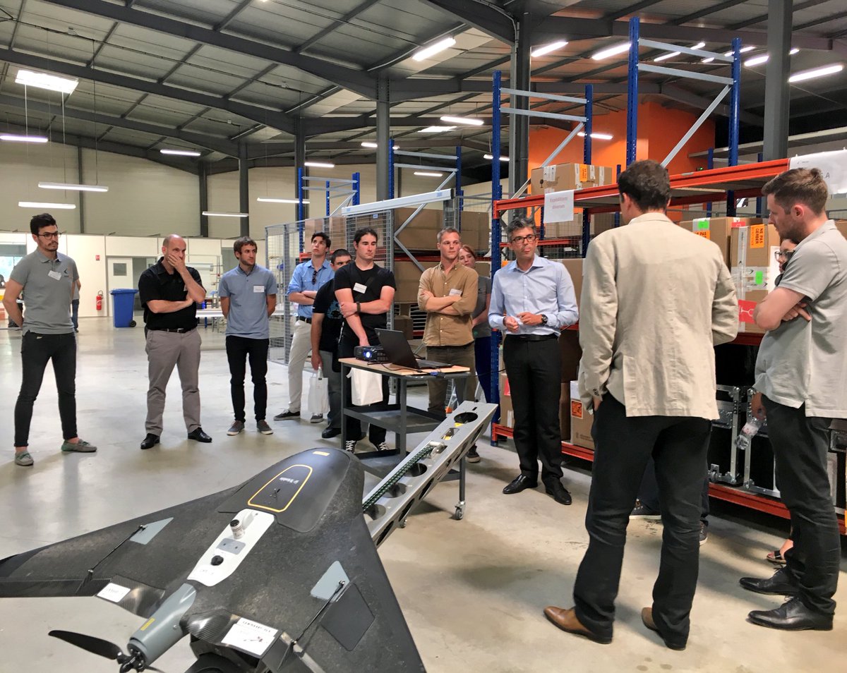 DelairTech's tweet photo. Where the magic is made! #drone #UAV #DTForum #Workshop https://t.co/vRPoYsN7MJ
