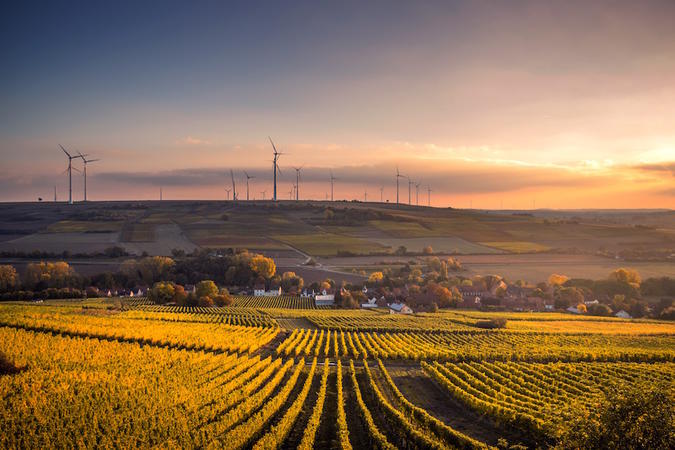 CCEDNet_RCDEC's tweet photo. The Case for Local, Community-led Sustainable Energy Programs
via @Shareable #CommunityEnergy
https://t.co/HKo5cMULA3 https://t.co/uDgfjiSsBX