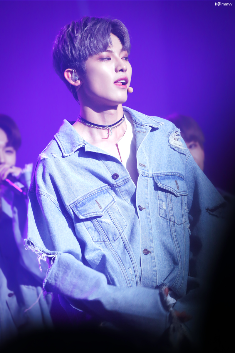 k_mmvv's tweet photo. 170612 붐 스테이지 📷✨
#투포케이 #24K #진홍 #Jinhong @24K_JinHong 
#ADDICTION #너_하나면_돼 #ONLY_YOU https://t.co/IIimWsFSE5