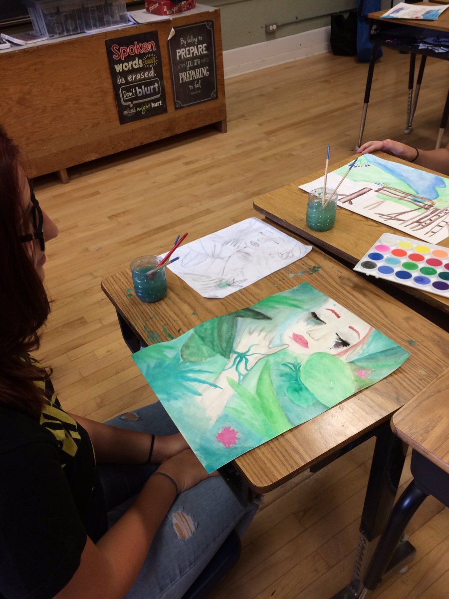 TaraMcFarling1's tweet photo. #Watercolour paintings are coming along quite nicely @MajorBallachey @GEDSB #artistsatwork #masterpiecesinprogress https://t.co/2yuytohI7d