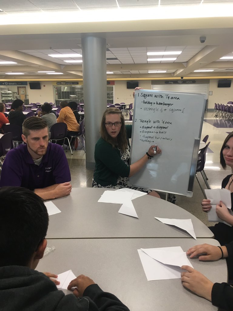 LindsBaileyMath's tweet photo. Paper folding task 📓 @uindy #wearewayne @BenDavisNGC #CATCHgrant ✏️ https://t.co/ZDEd6juo3c