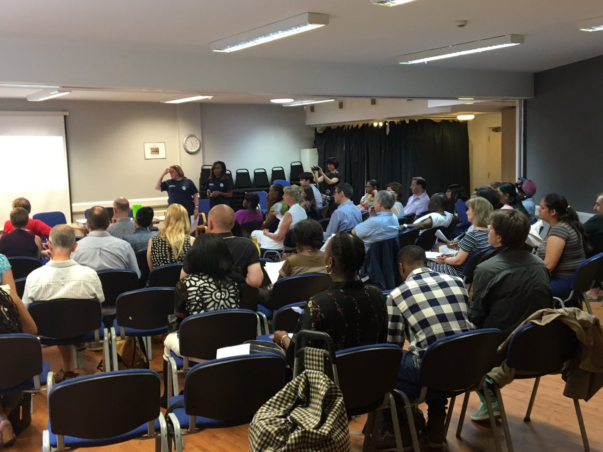 Presentation to show case what us Borough Champions can do &amp; Bags of Help <a href="/TescoCroydon/">Claudia Hylton-L</a> <a href="/jason_tree1330/">Jason Tree</a> <a href="/keithxjackson/">Keith Jackson</a> <a href="/jeffriesd12/">Darren Jeffries</a>