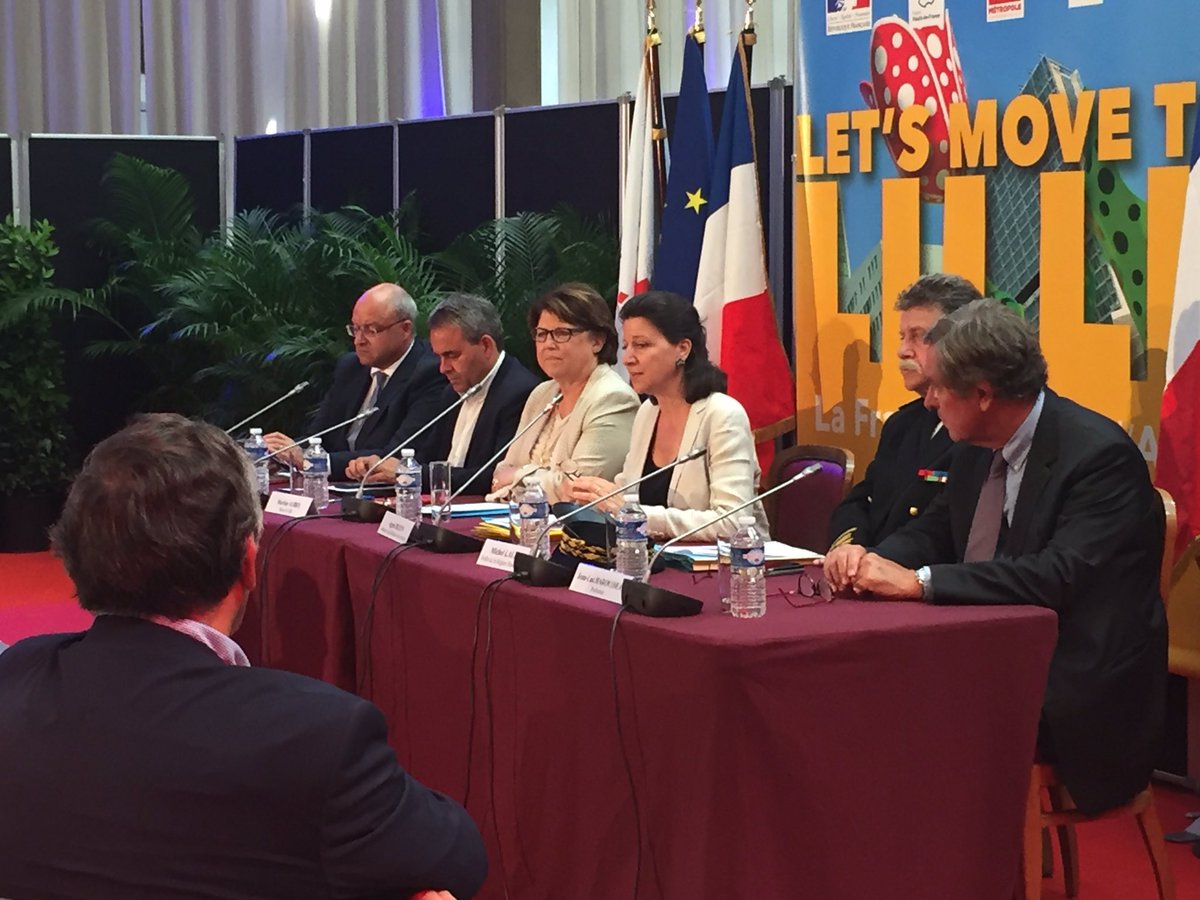 À Lille pour soutenir sa candidature  pour accueillir l'implantation de l'Agence européenne du médicament