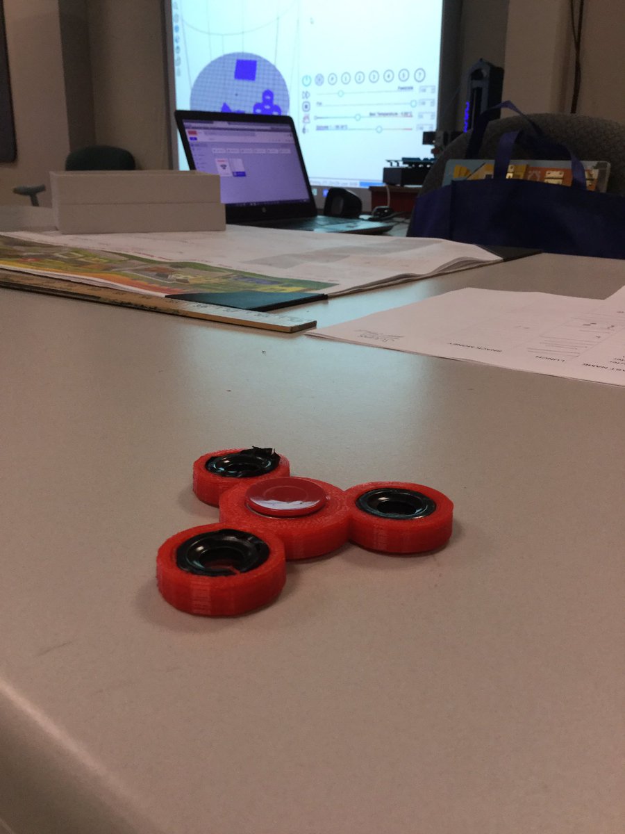 marlflite's tweet photo. I won't print these during the school year, but #FLITEcamp is for doing MORE! 😂 Built entirely from the ground up. These kids are AMAZING! https://t.co/wTXGlJHFMm