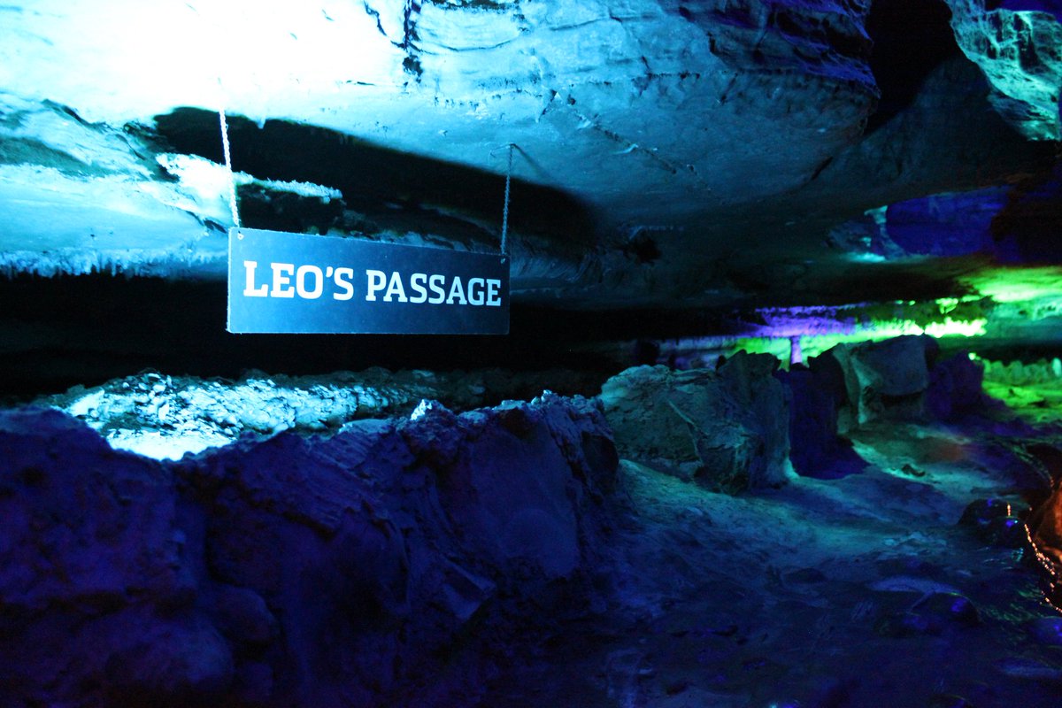 rubyfallscave's tweet photo. #FallsFact: Leo Lambert and his crew crawled in an opening that was only 18 inches high and five feet wide to discover #RubyFalls! https://t.co/eqj6MJeQfA