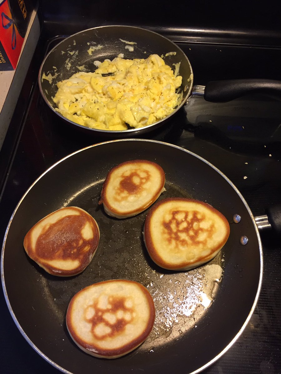 Kingsugarfoot's tweet photo. Protein pancakes and eggs for breakfast cooked in olive oil with garlic cheese and substituted syrup for honey  🍳 😋 https://t.co/OAGh4wIJKU