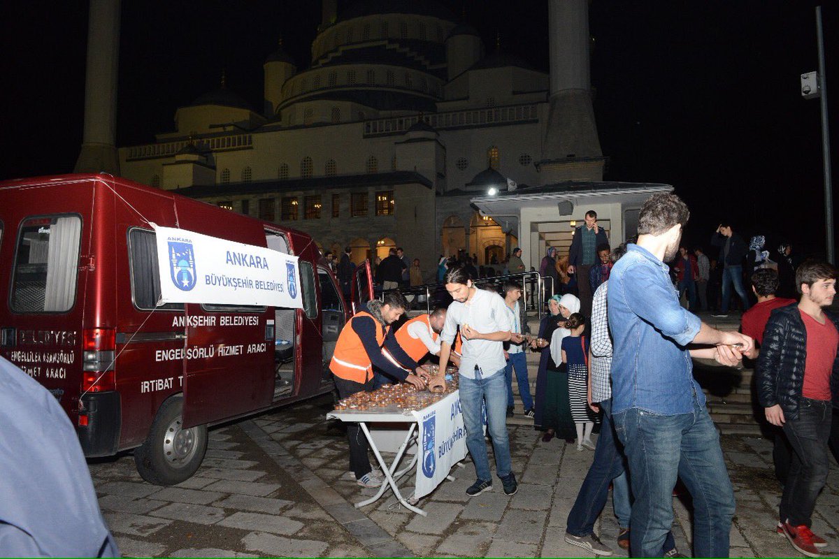 nazliergul's tweet photo. @06melihgokcek @asimbalci @adnanseker18  https://t.co/hYOz3u9ZKo