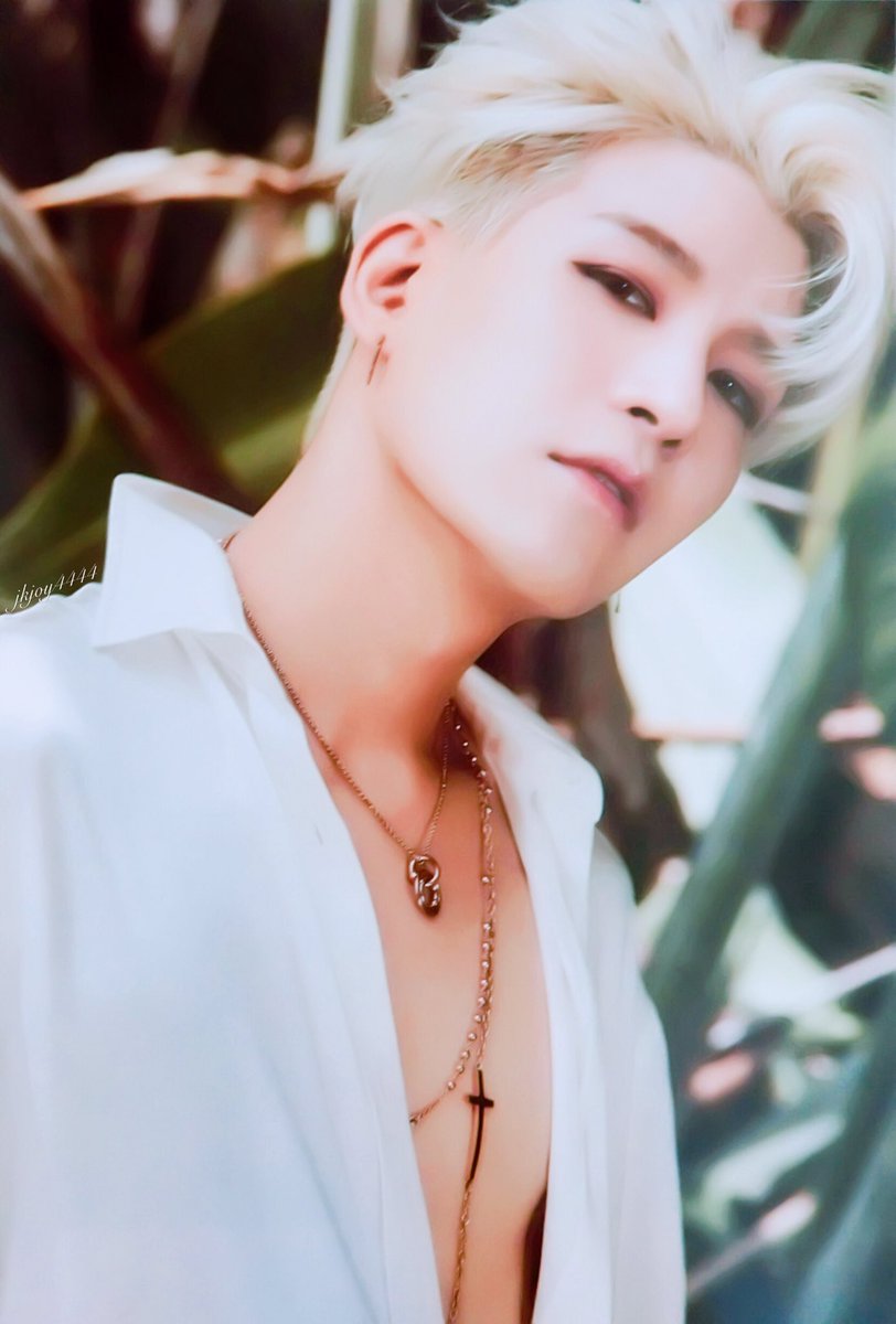 jkjoy4444's tweet photo. the portrait！（HD高清版）
ins🙅🏻🈲
#강성훈 #성훈 #SUNGHOON #KANGSUNGHOON #젝스키스 #젝키 #sechskies #ジェクスキス #カンソンフン #水晶男孩 #姜成勋 https://t.co/axBxZjeuWE