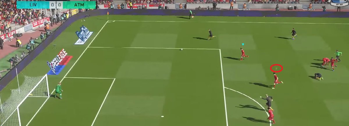 PES_Russia's tweet photo. @WENB_ES Thanks for the gameplay vids!

Next Players Indicator can be switched manually? https://t.co/hMwBsa0ObG