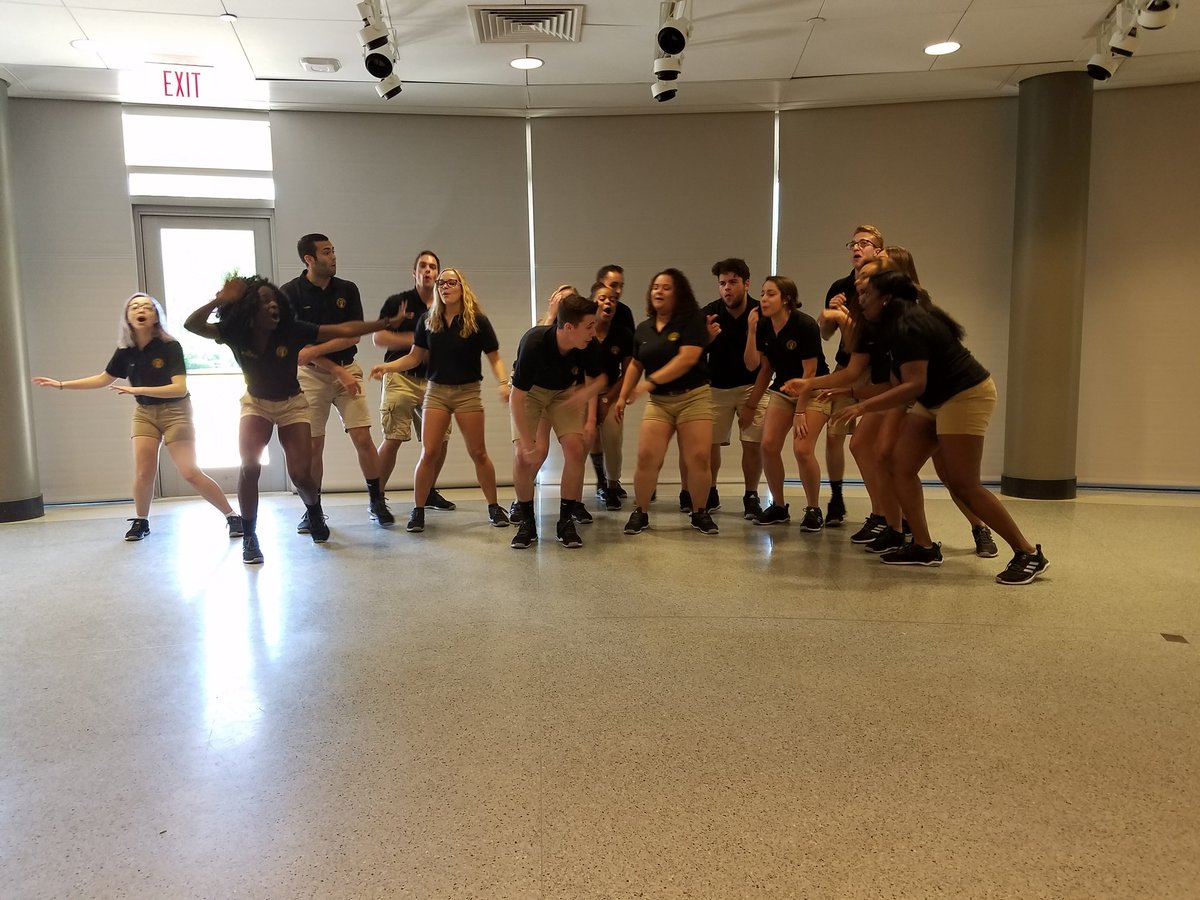 <a href="/BryantUniv/">Bryant University</a> 4th and final  #orientation2021 has just begun.  Fabulous Orientation Leaders are full of energy. Great work by entire staff!