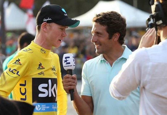 MediaNetwerk's tweet photo. #Tour #etappes van start tot finish #live bij #Eurosport @EurosportNLBE - https://t.co/K0RZOo4ovb https://t.co/eZcpb2SjgF